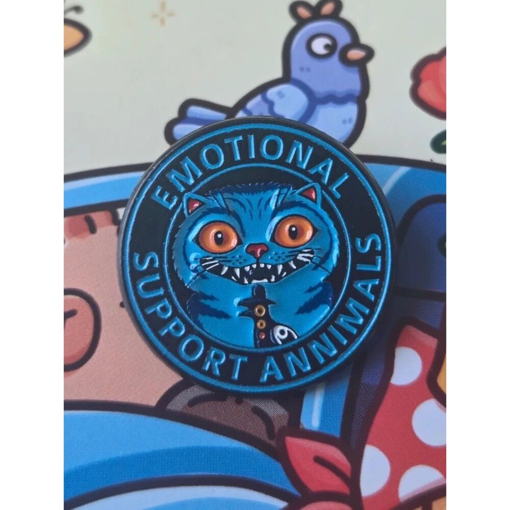 Kpop demon Hunters cat emotional support enamel pin